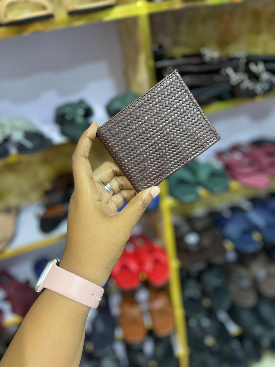 Basket Bifold Flip Wallet - Coffee Brown