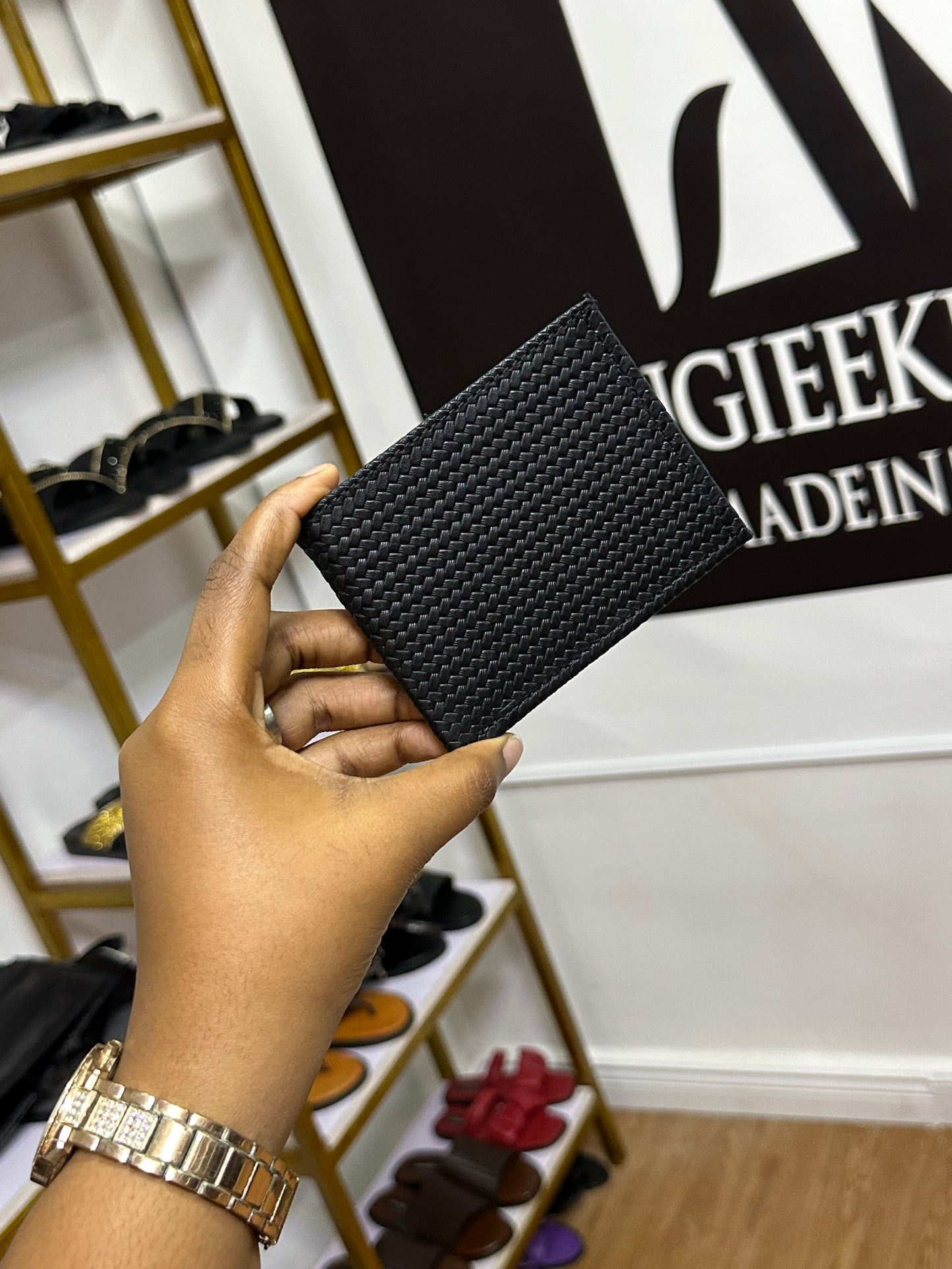 Basket Bifold Flip Wallet - Black