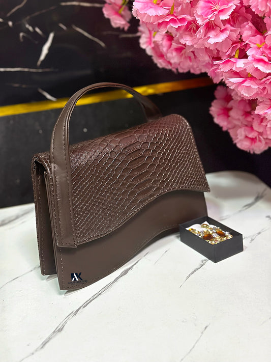 LYLA BAG - Coffee Brown