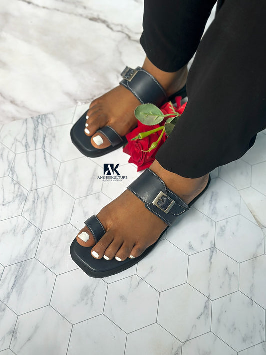 THE EVA PAIR - Navy Blue