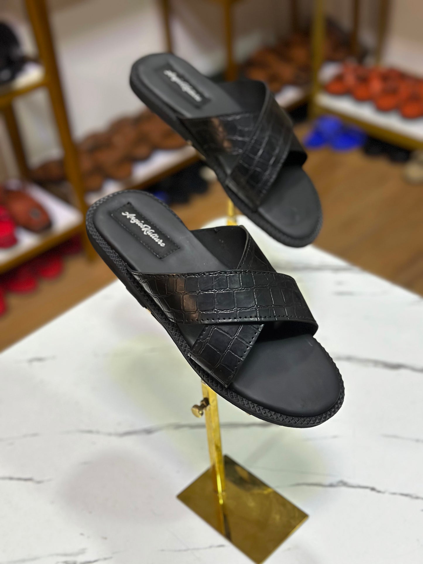 THE HASSAN PAIR - Crocs leather