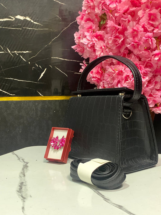 Funky bag-Eerie black
