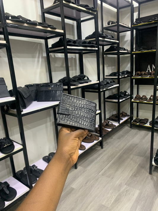 Sharp crocs clip-wallet