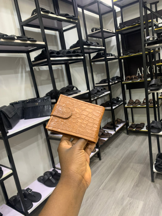 Light brown crocs clip-wallet