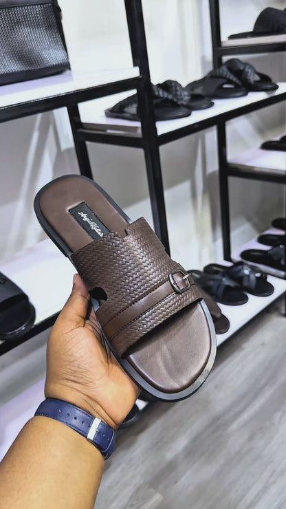 THE CUBANA PAIR - Brown