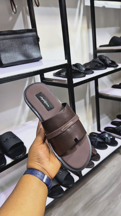 THE OBI PAIR (BROWN)