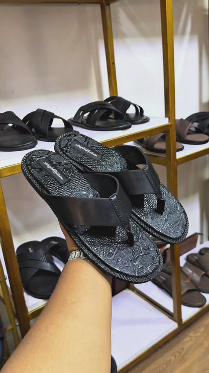 THE OGBUEFI PAIR - Black