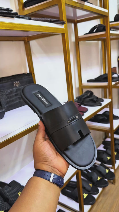 THE OBI PAIR (Black)